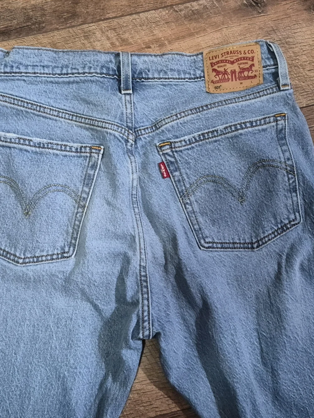 Women's Levis skinny jeans